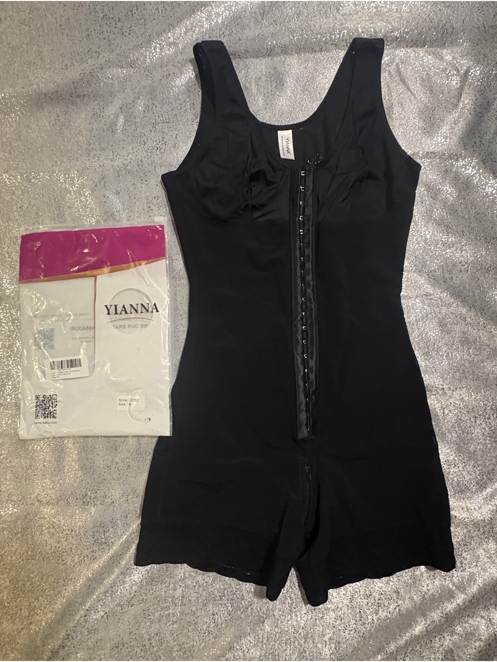 Yianna Black Front-Closure Shaping Bodysuit
